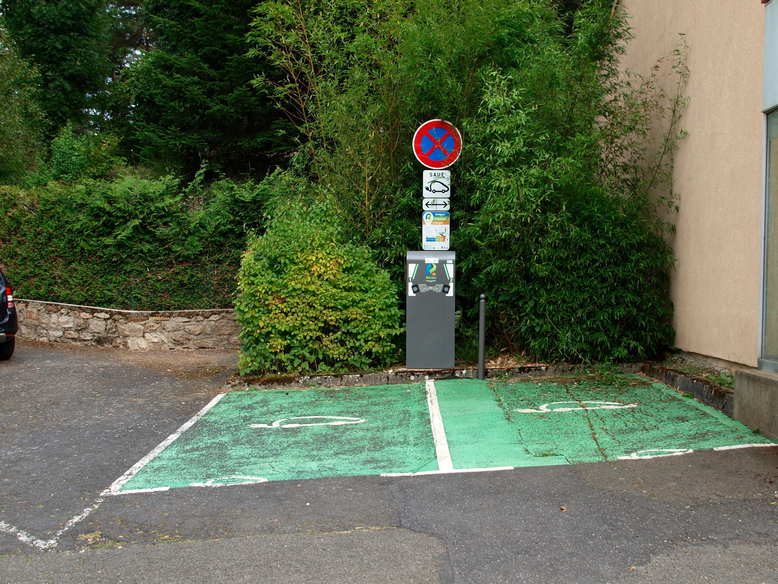 Transition écologique de l&rsquo;industrie automobile : des avancées parfois chaotiques